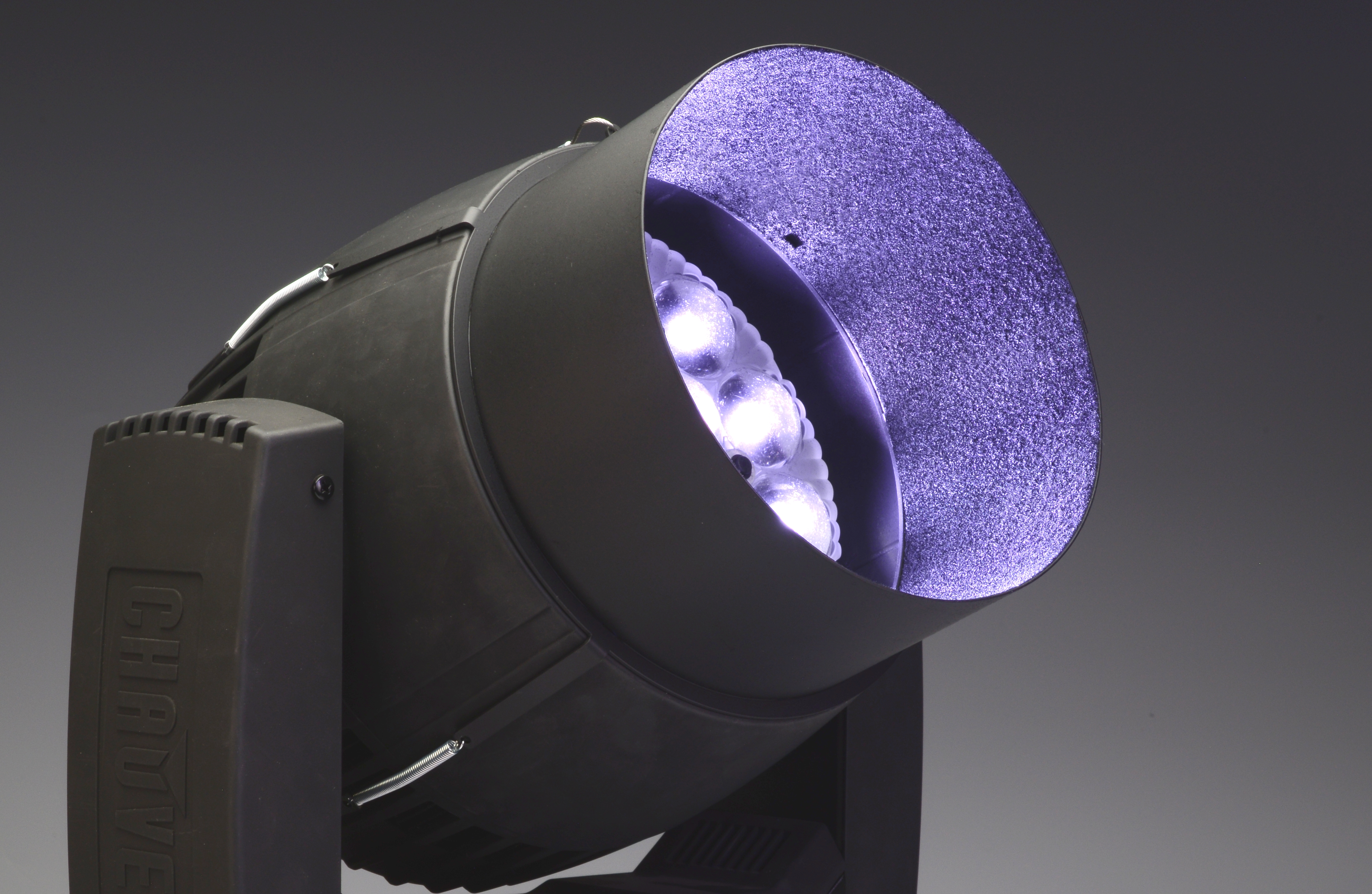 2670 CHAUVET Top Hat for Rogue R2 Wash / Rogue R2X Wash on fixture close up