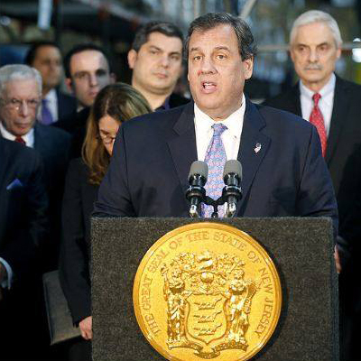 2015-10 GF at roundtable discussion with NJ Governor Chris Christie on the 3rd anniversary of Hurricane Sandy sq