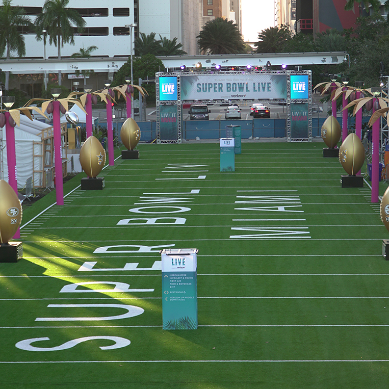 Multiverse wireless DMX at Super Bowl LIVE in Miami, Florida
