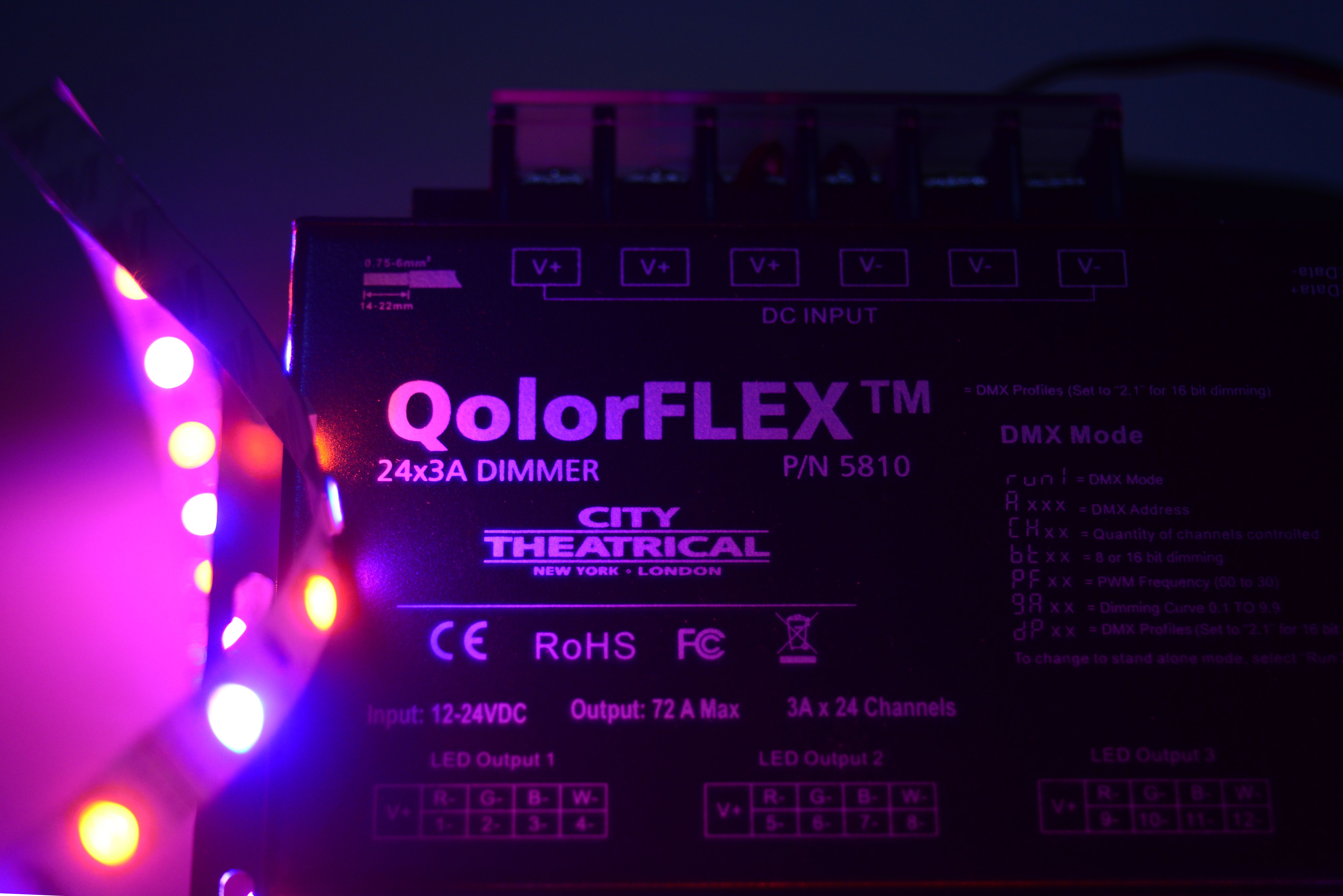 QolorFLEX 24x3A Dimmer (5810) with QolorFLEX LED tape